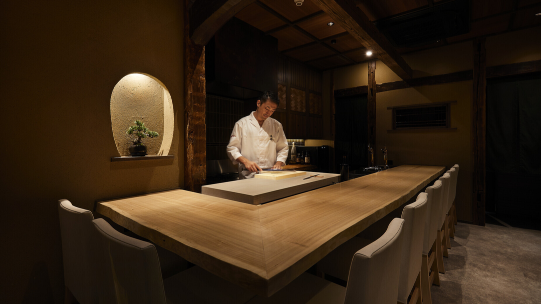 北新地「雅醸」店主・東 佳正氏が語る —UMAMIのペアリング—